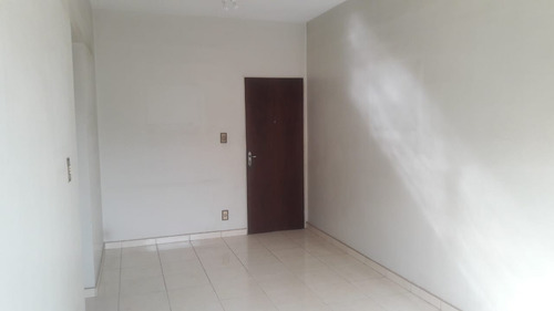 Imagem 2 de 13 de Apartamento - Ap00028 - 68500257