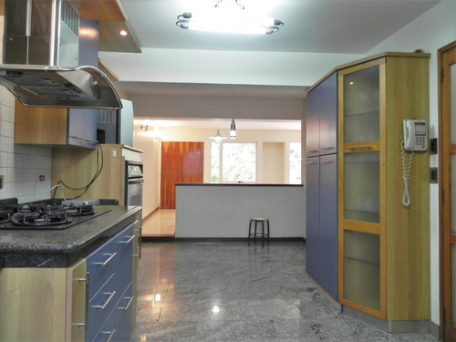 Imagen 2 de 12 de Los Naranjos !!! Town House En Venta...lefty