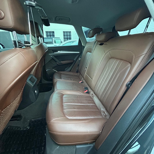 Audi Q5 2.0 L T Select Dsg