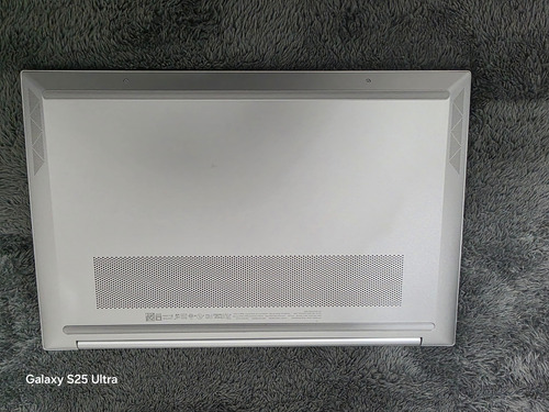 Notebook Hp 15.6 Core I7 512gb Ssd 16gb Ram W11h Color Plate Plateado (Usado)