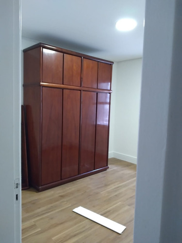 Imagem 10 de 14 de Casa Terrea Na Vila Gomes Fl44 Contato Regina Nunes -tel 99937-0546