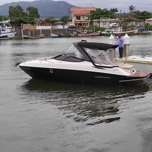 Lancha Ventura 265
