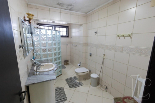Casa Em Camaquã Com 5 Dormitórios - Lu268787