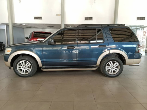 Imagen 4 de 13 de Ford Explorer 4x4 Eddie Bauer
