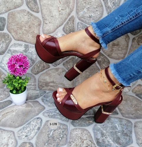 Hermosas Sandalias De Plataforma Y Correa Para Damas