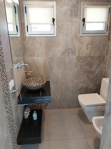 Imagen 15 de 22 de Dueño Alquilo-vendo. Casa La Herradura Pinamar De 5 Amb. Con Piscina. Disponible Marzo. Semana. Quincena. Semana Santa