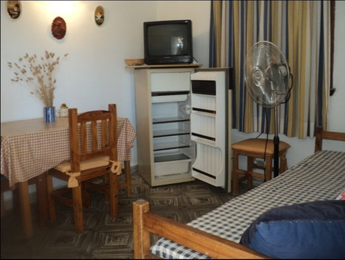 Imagen 3 de 7 de Departamento Amueblado Dos 2 Ambientes En Planta Baja