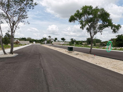 Terreno En Venta En Exclusivo Residencial Al Norte De Mérida
