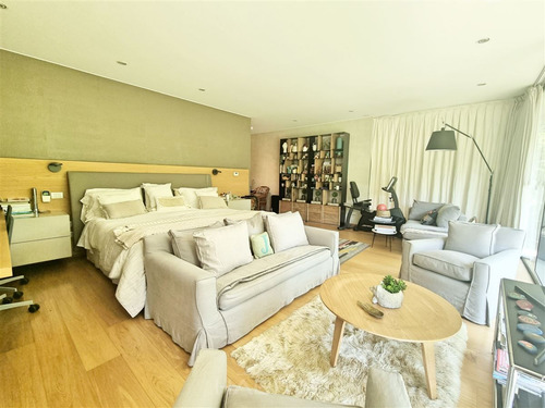 Departamento Con Jardín, Valle Escondido
