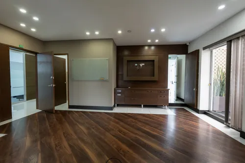 Oficina En Arriendo/venta En Chico Norte. Cod A1105065