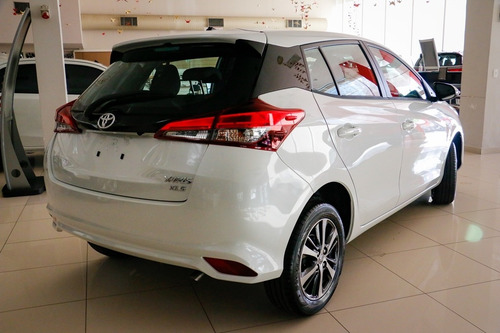 Toyota Yaris 1.5 Xl Plus Connect Cvt (flex)