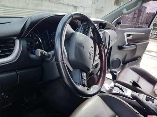 Toyota Sw4 4x4 Srx 2.8 Tdi A/7 7a