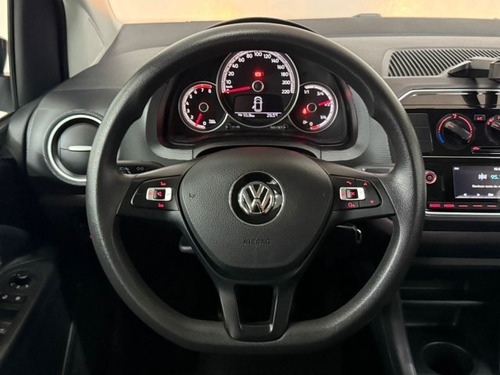 Volkswagen Up! Up 1.0 170 TSI TOTAL FLEX CONNECT 4P MANUAL