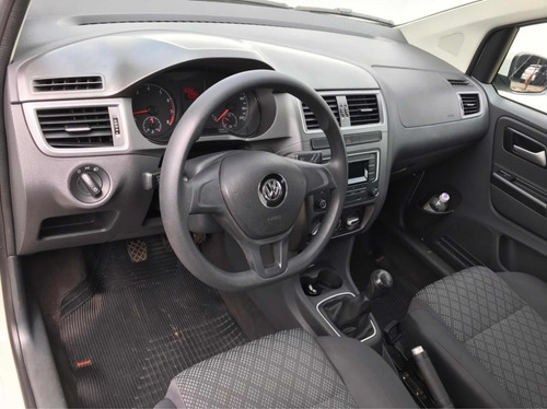 Volkswagen Fox 2017 1.0 12v Trendline Total Flex 5p