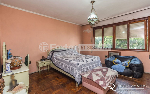 Imagem 7 de 16 de Casa, 5 Dormitórios, 250.76 M², Santa Maria Goretti - 165353