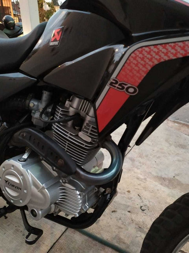 Corven Triax R3 250cc