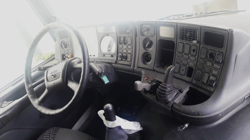 Scania P114 330, 4x2, Branco, Ano 2000