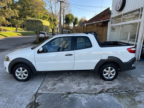Fiat Strada 1.4 Trekking Cd