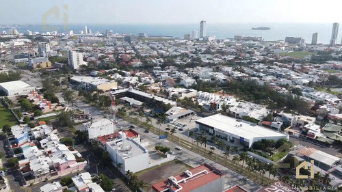 Oficina En Renta Con Una De Las Mejores Vistas Y Zonas De Boca Del Rio