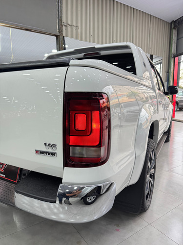 Volkswagen Amarok 3.0 Highline Extreme Cab. Dupla V6 4x4 Aut. 4p