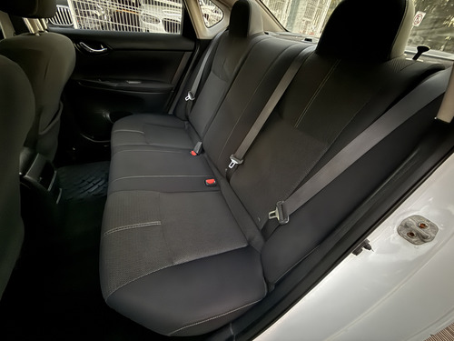 Nissan Sentra 1.8 Sense Cvt
