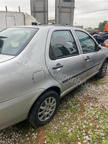 Imagem 4 de 15 de Fiat Siena 1.0 Celebration Flex Completo