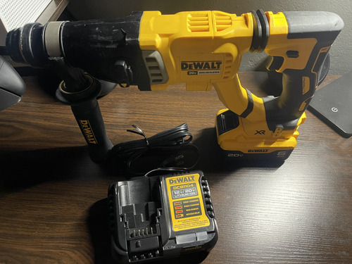 Rotomartillo Sds Plus 1 1/8' Mango Dewalt Xr 20vmax Dch263b (Usado)
