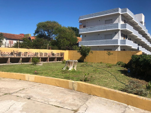 Imagen 4 de 15 de Excelente Departamento De 3 Ambientes En Venta En Villa Gesell A Solo 30 Metros De La Playa Con Cochera Cubierta