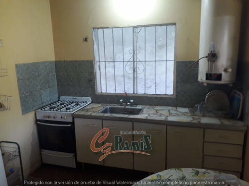 Imagen 4 de 15 de Casa En Venta Fernandez De La Cruz 200, Ituzaingo.