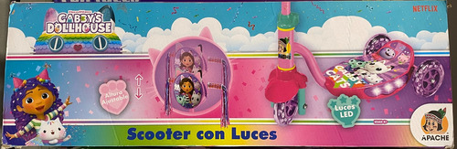 Scooter Patín Disney Gabby's Dollhouse Luces Apache En Caja (Usado)