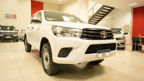 Imagen 3 de 8 de Hilux 4x2 D/c Dx 2.4 Tdi 6 M/t