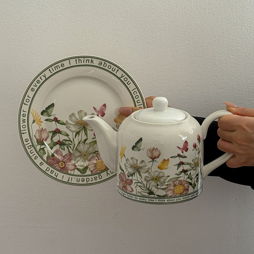 Juego De Taza, Platillo Y Tetera De Café De Lujo.