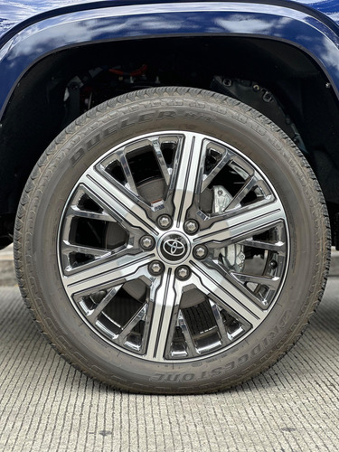 Toyota Tundra Capstone