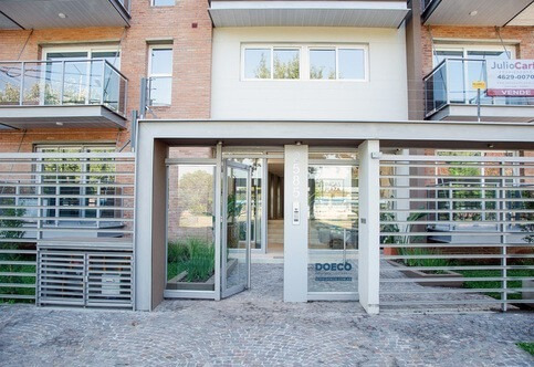 Venta Departamento 2 Ambientes Con Patio A Estrenar Castelar