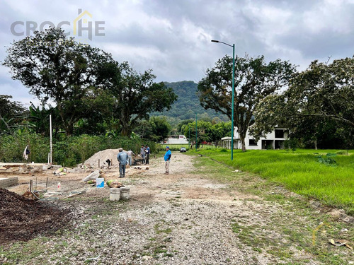 Terreno En Fraccionamiento Campestre Los Cafetales Xico Veracruz
