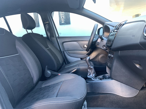 Renault Sandero 1.6 16v Zen