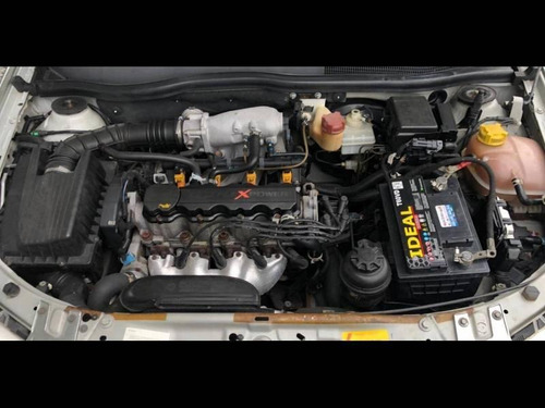 Vectra Elegan. 2.0 8v