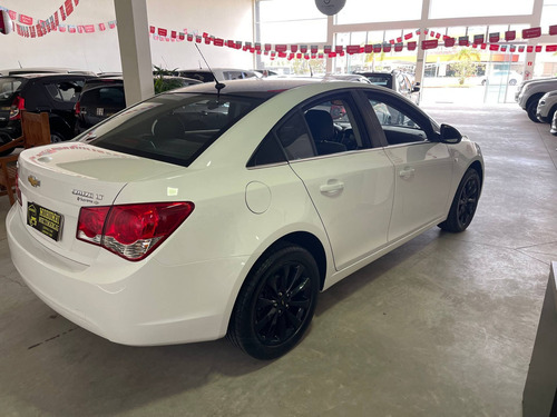 Imagem 4 de 10 de Chevrolet Cruze 1.8 Lt 16v Flex 4p Automático