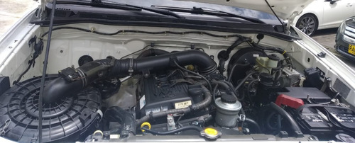 Toyota Hilux 2.7 4x4 Gasolina