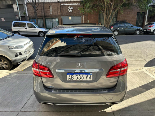 Mercedes-Benz Clase B 2.0 Avantgarde 211cv