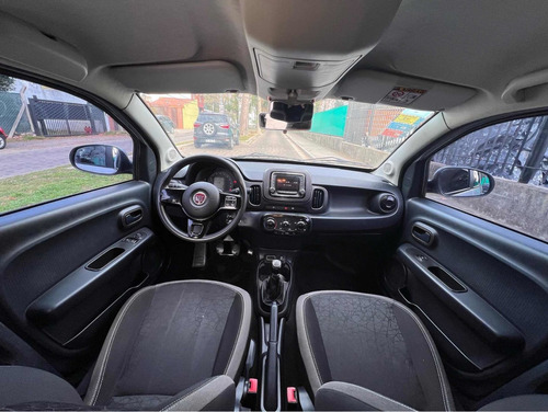 Imagen 6 de 9 de Fiat Mobi 2018 1.0 Way Live On