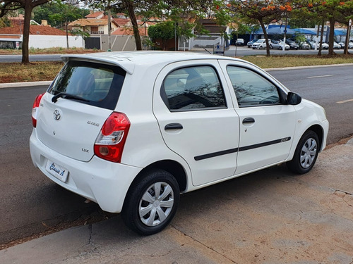 Etios 1.3 X Flex Completo 2013