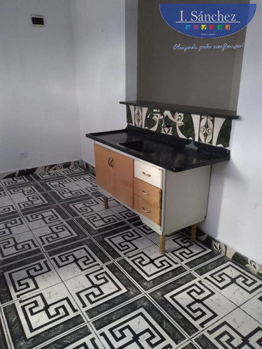 Imagem 3 de 11 de Casa / Apartamento Para Locação Em Itaquaquecetuba, Jardim Luciana, 1 Dormitório, 1 Banheiro, 1 Vaga - 210511e_1-1891681