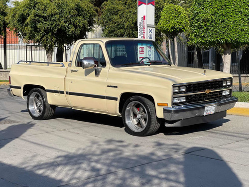 Imagen 3 de 9 de Chevrolet Cheyenne 1990
