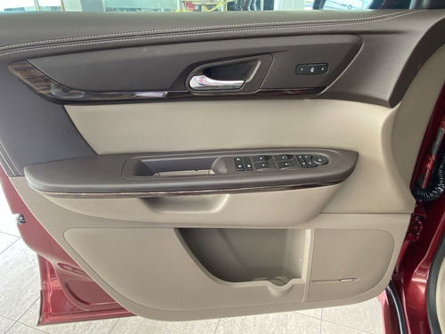 Imagen 12 de 15 de Gmc Acadia 2016 3.6 Denali V6 Piel 7 Pas. 4x4 At