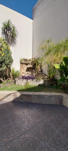 Casa, Jardín, Terrazas, Parrilla, 4 Amb. Con Dep. 