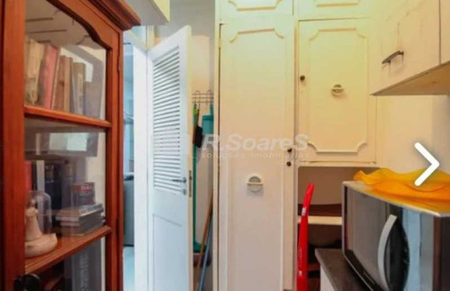 Imagem 14 de 15 de Apartamento Dois Quartos No Leblon, Rua Professor Antônio Maria Teixeira - Ldap20594