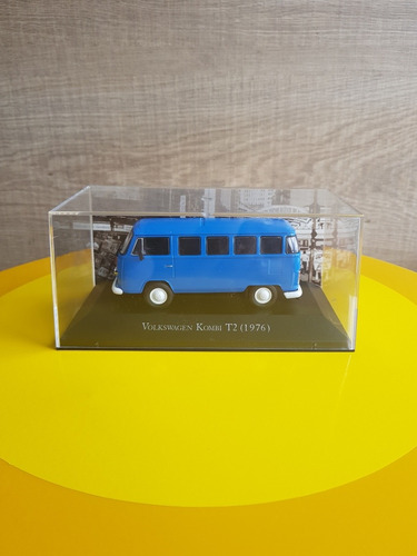 Miniatura - Volkswagen Kombi T2 (1976)