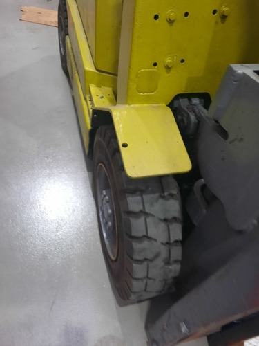 Imagen 6 de 19 de Autoelevador 2.5kg Yale Diesel Trip/torr Funcionanndo