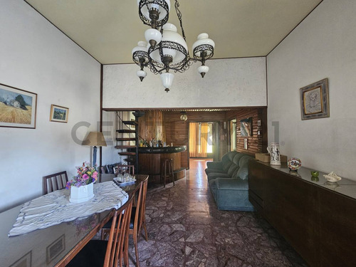 Venta De Casa 3 Ambientes En San Antonio De Padua. Apta Credito.
